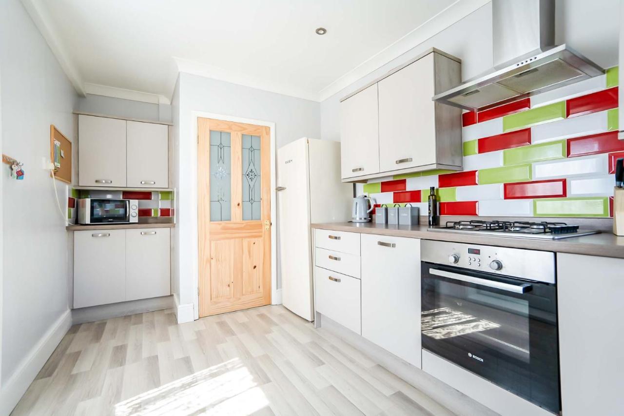 Beautiful 3 Bedroom Home, 10 Minutes Walk To Beach. Cleethorpes Zewnętrze zdjęcie