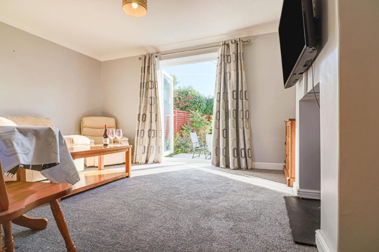 Beautiful 3 Bedroom Home, 10 Minutes Walk To Beach. Cleethorpes Zewnętrze zdjęcie